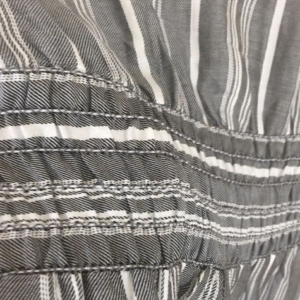 🅢🅐🅛🅔 Max Studio Striped Top - Picture 12 of 14